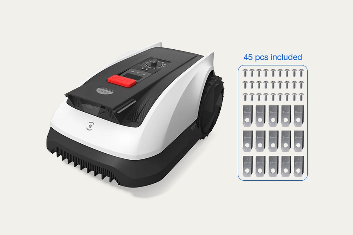 Ecovacs GOAT O1000 RTK — detail crop from the cited public reference image.