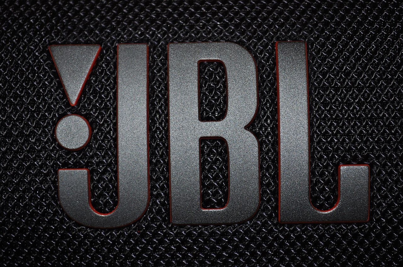 JBL Xtreme 2 — manufacturer product photograph